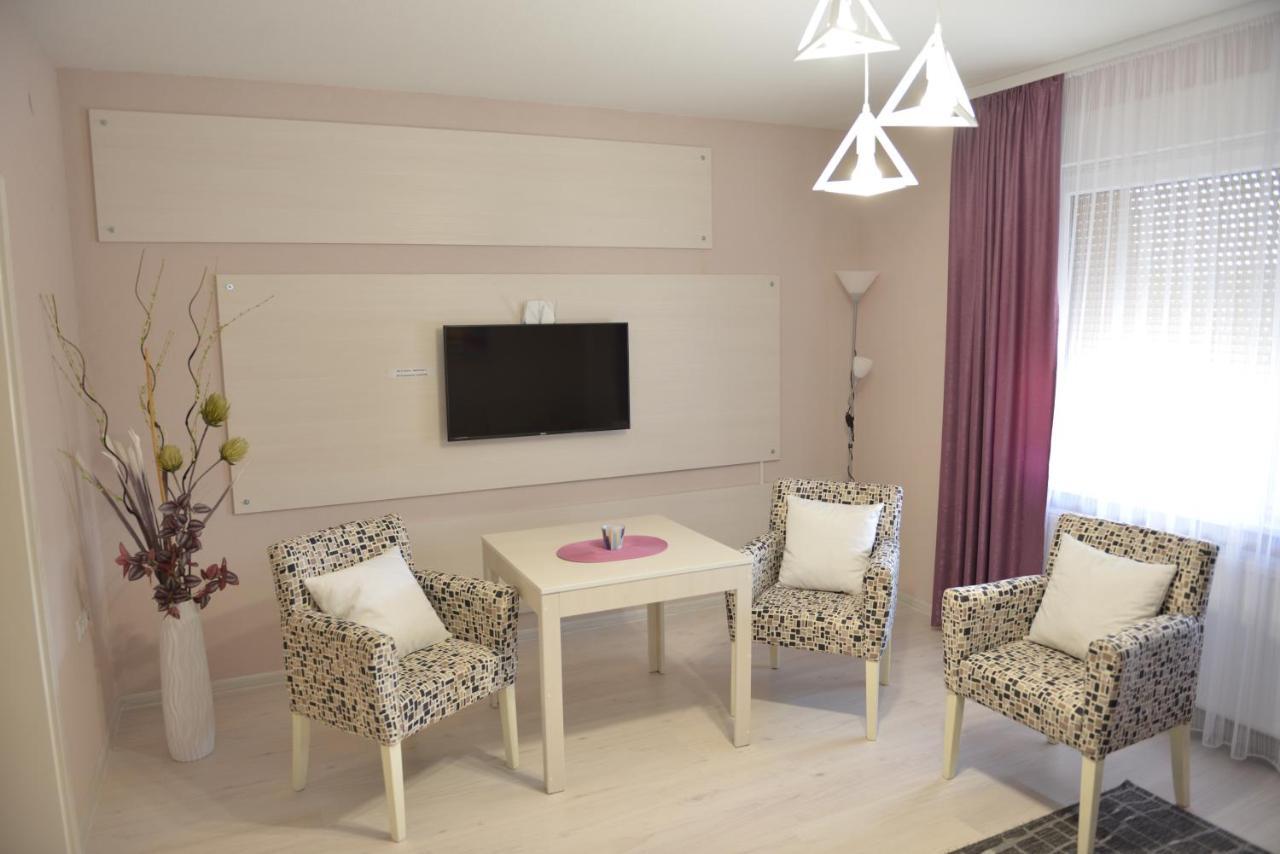 Apartmani Tomic Kladovo Bagian luar foto